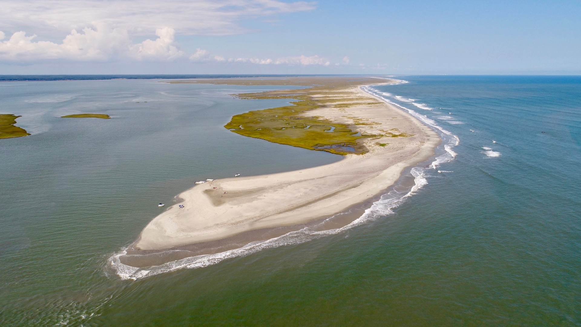 An aerial picture of Cedar Island.