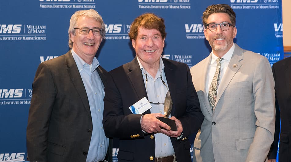 Hal Hardaway (center) receives the prestigious Pathfinder Award from VIMS Foundation Board President Rick Hill (left) and VIMS Dean & Director Derek Aday (right).